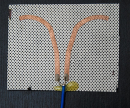 Textile antenna fabricated with physical vapor deposition